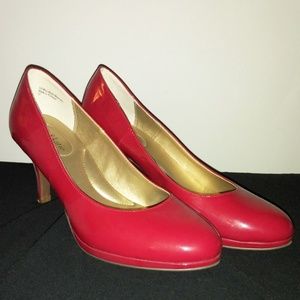 Kelly & Katie Red Pumps